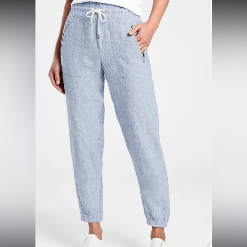 Athleta Cabo linen jogger.